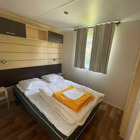 Campsite Le Convivial Mobil 3 Foncene